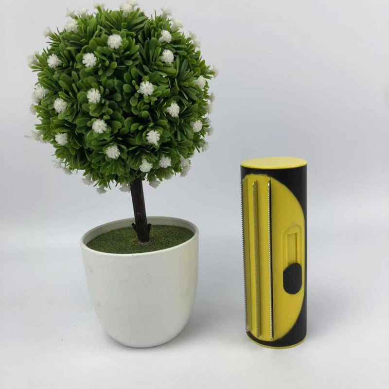 Pet Hair Remover Brush - The thrifty & gifty shop