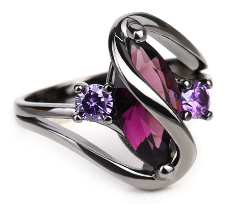 Crystal Ring - The thrifty & gifty shop